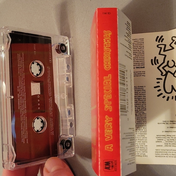 "A Very Special Christmas" | Vintage Audio Cassette - Picture 9 of 9